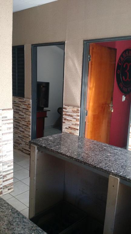 Dormitorio Canarinho Goiânia Eksteriør bilde